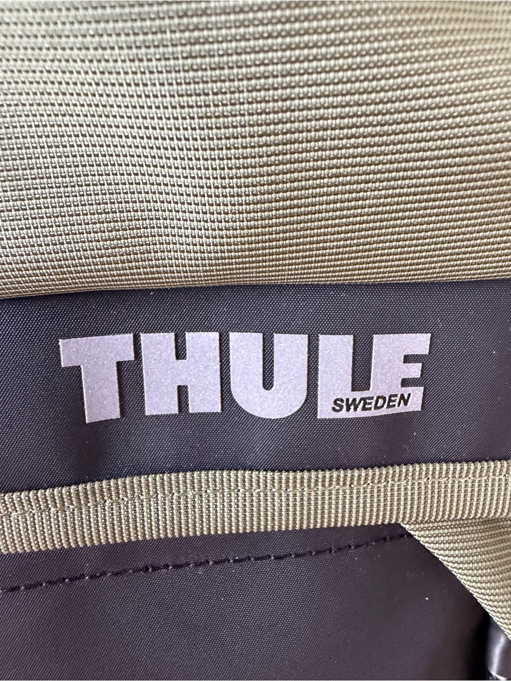 Thule Paramount Commuter Backpack 27L Olivine Green NWT - Picture 5 of 6